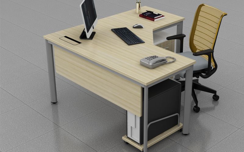 Bảo dưỡng bàn làm việc chân sắt